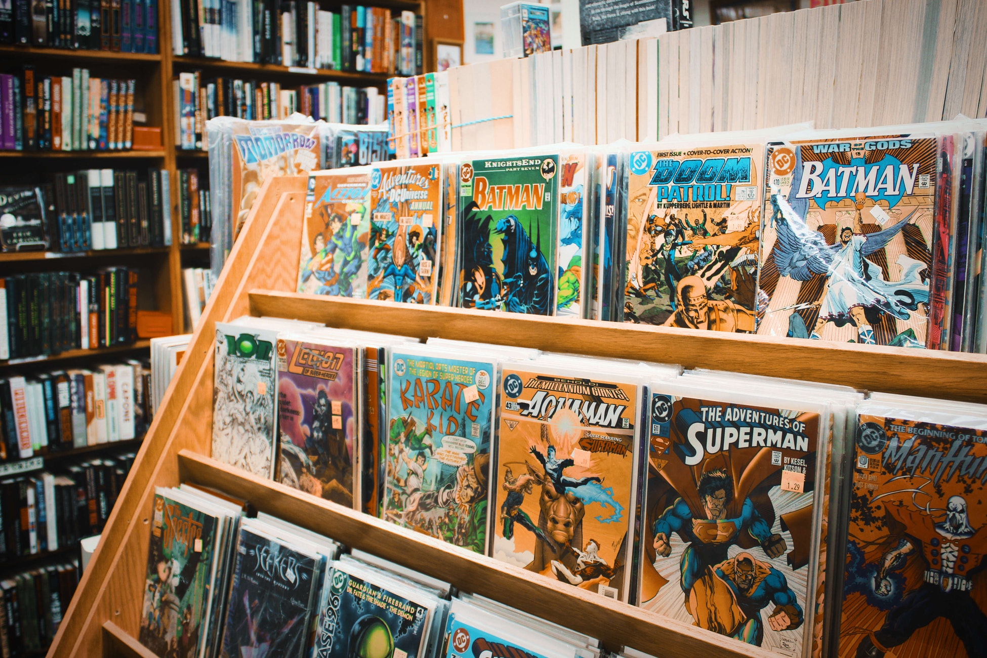 reasons-to-read-comic-books-according-to-steve-scansaroli-decosee