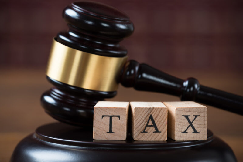 Choosing the right tax attorney is key to having your taxes done correctly and efficiently. Here are 3 key factors to consider before hiring a tax attorney.