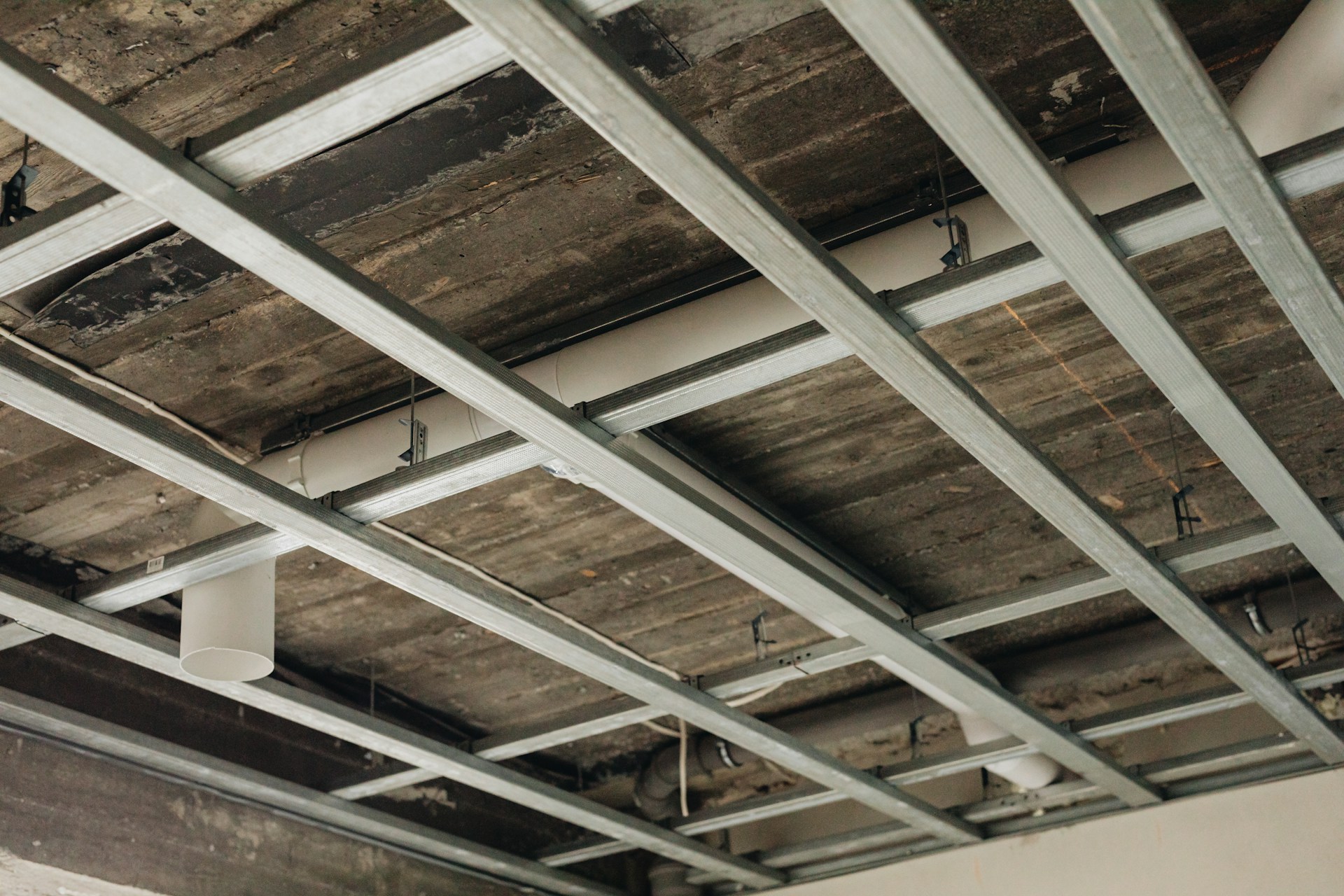 Get A Roof Leak Fixed Quickly